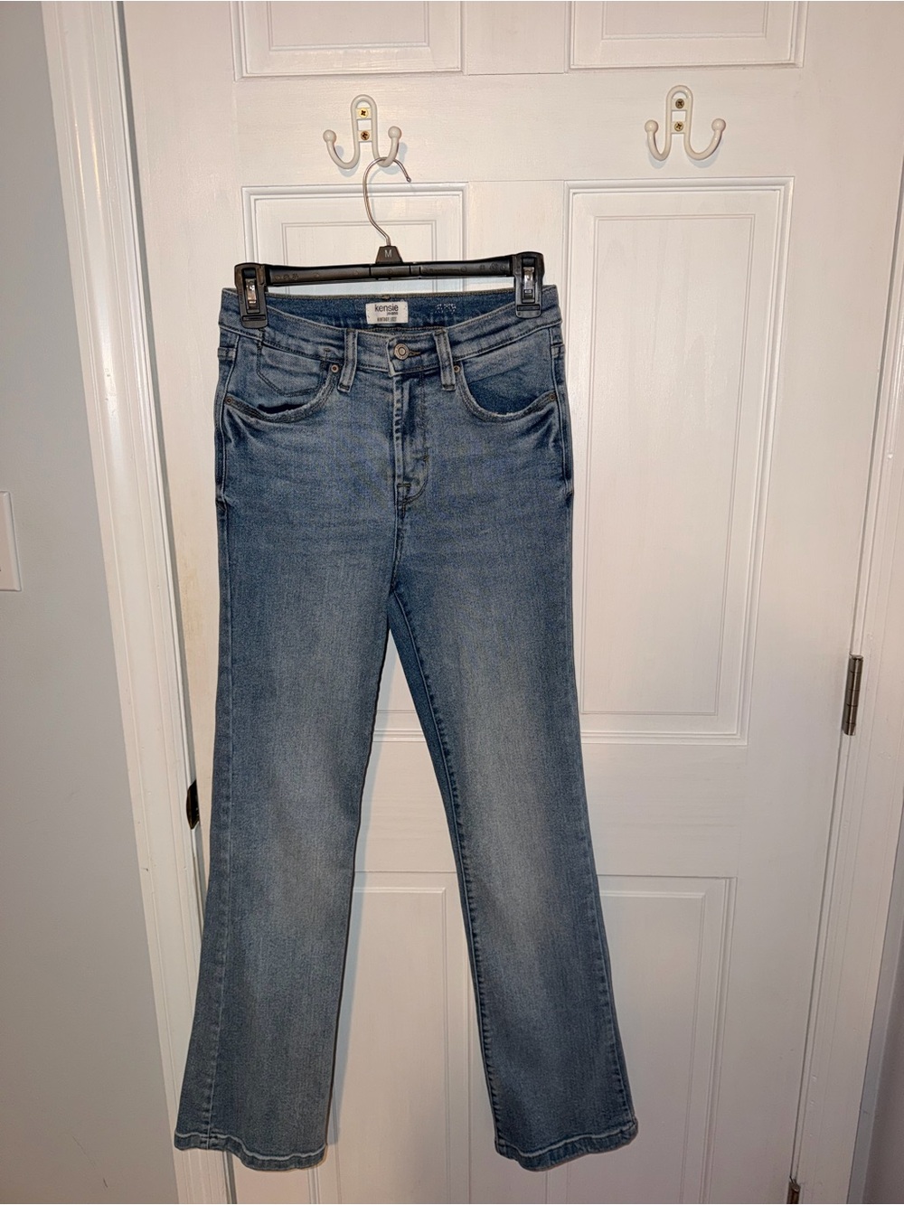 Kensie Tessa Jeans Women’s Size 28 Medium Wash Flare Jeans